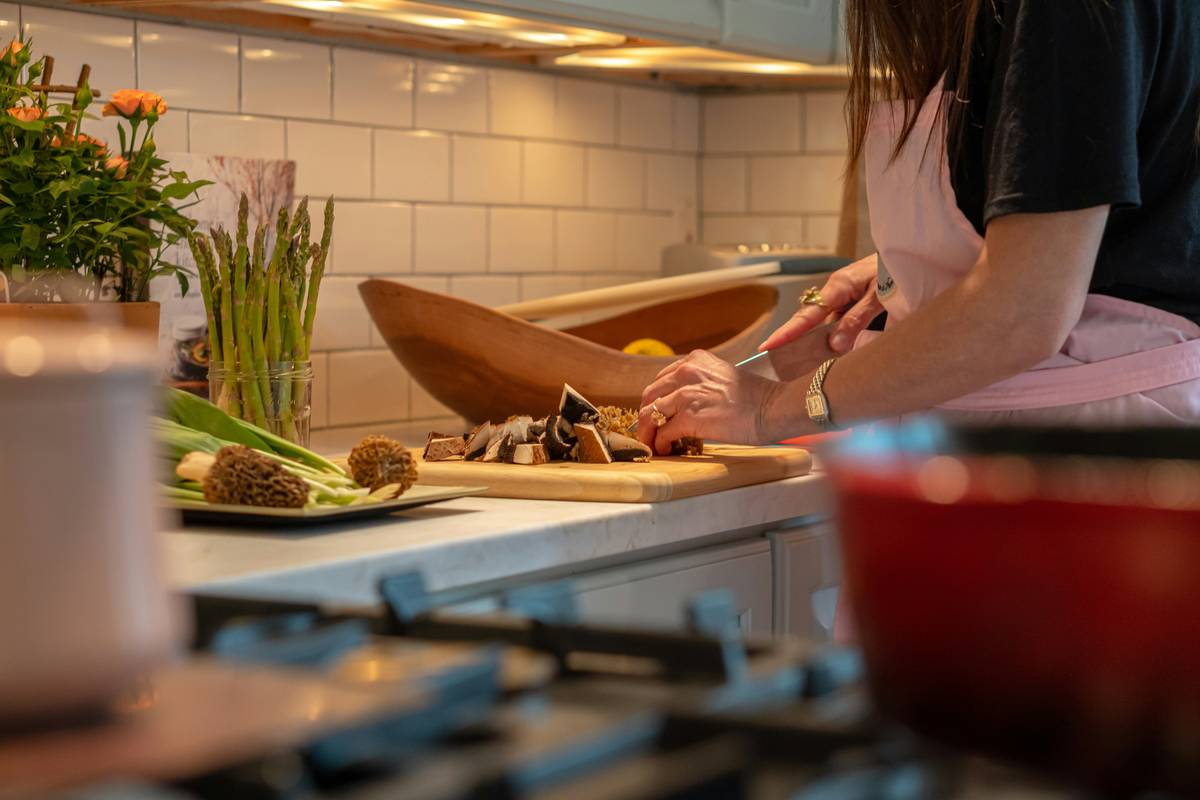 Beginners Guide to Cooking: 7 Proven Tips to Avoid Common Kitchen Mistakes